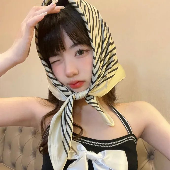 女孩的夏日秘密